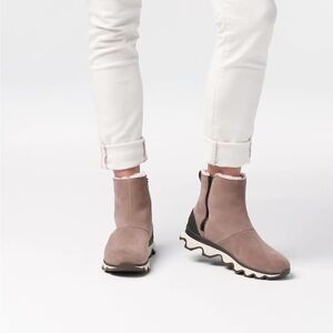 Sorel Kinetic Short Boot
